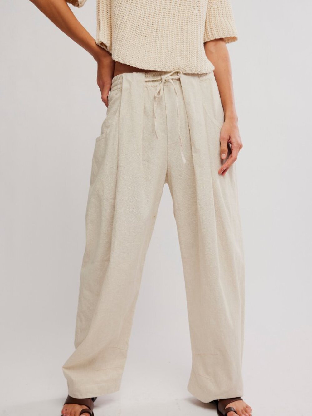 Free People Wide Leg Linen/Cotton Drawstring Chambers Pants in Cream - NWT